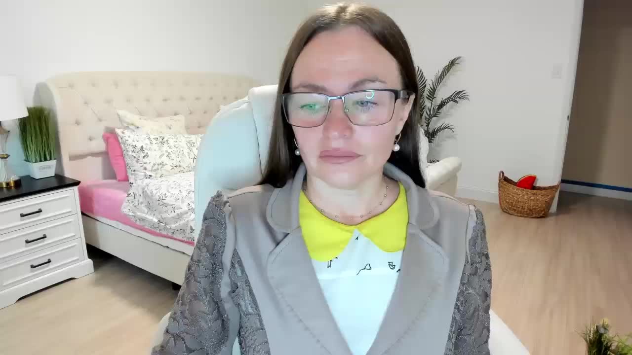 -Michelle- Cam Model Chat September 27, 2025