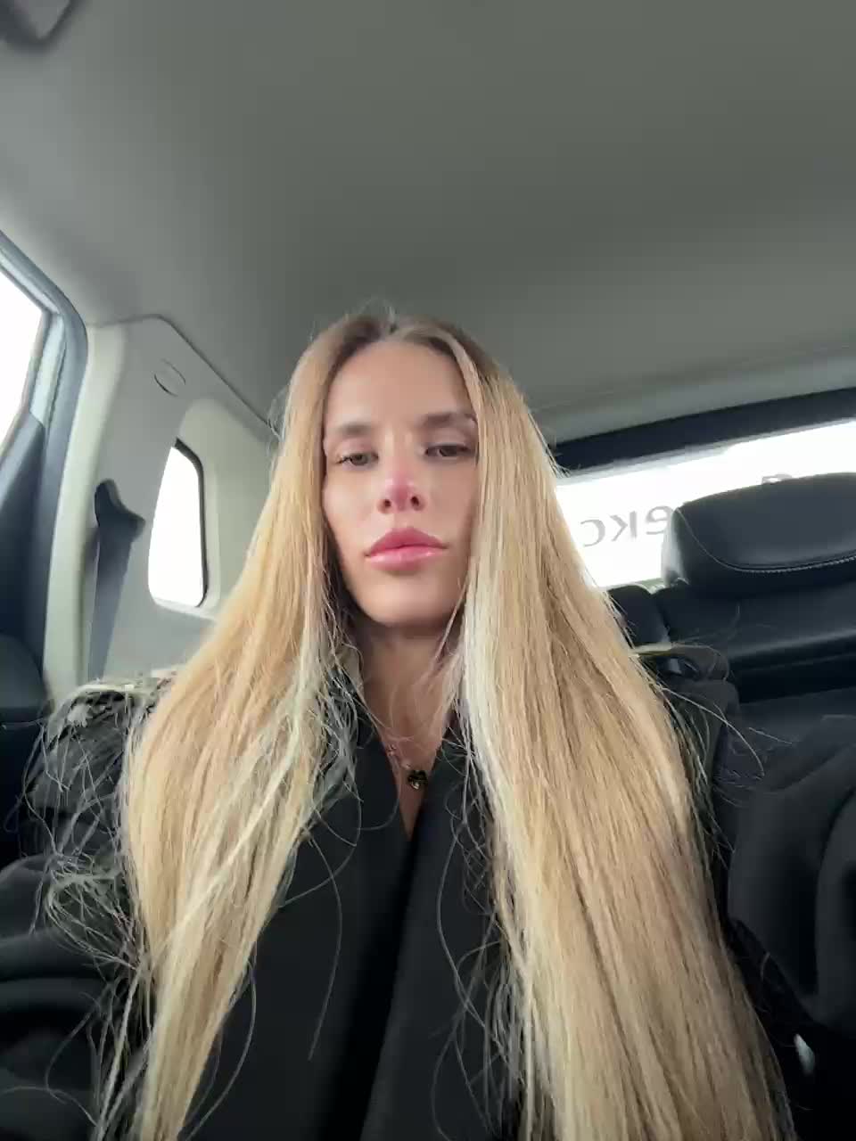 ALVUWKA Cam Model Chat September 27, 2025