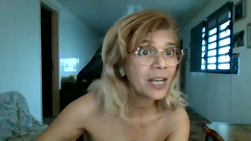 francelune Cam Model Chat September 27, 2025