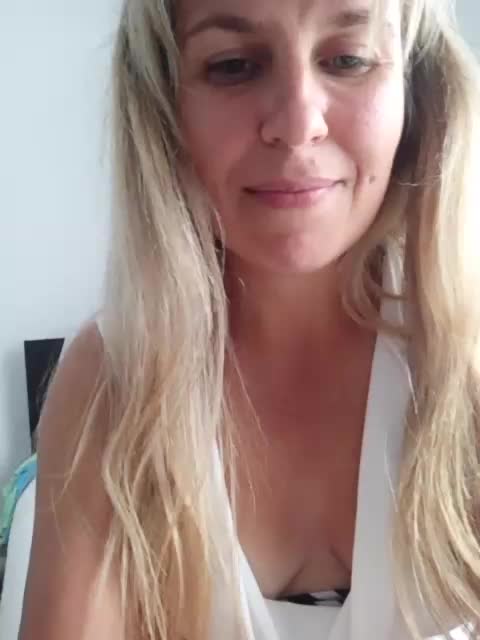 ELIANNA_ Cam Model Chat September 27, 2025