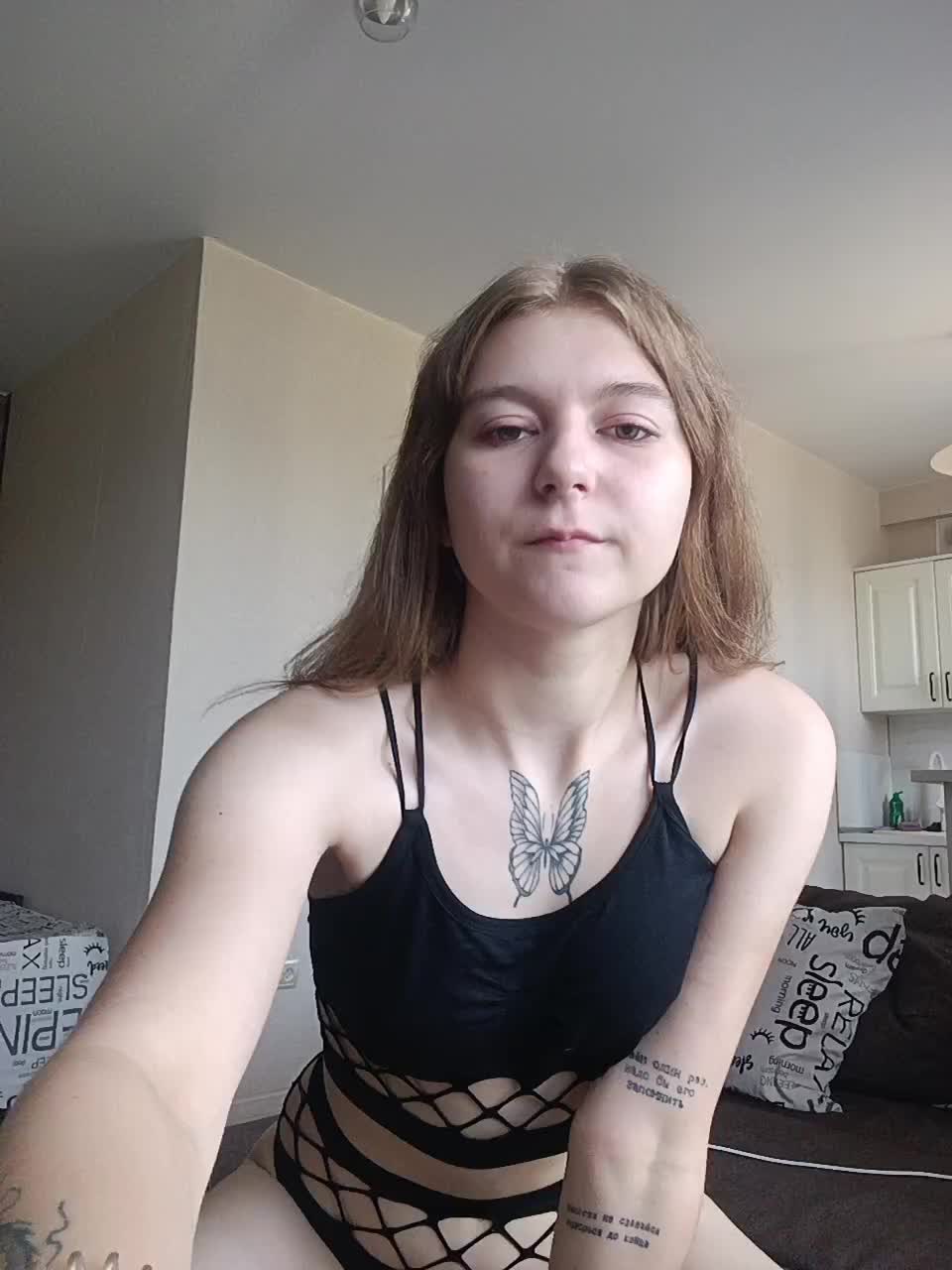 1FunnyBunny1 Cam Model Chat September 27, 2025