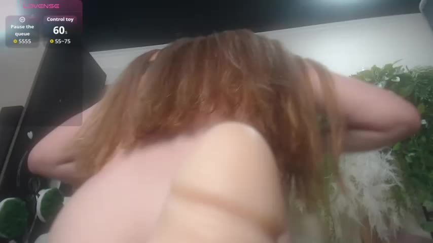 scyrim2 Cam Model Chat September 27, 2025