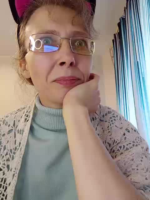 -Queen-Margo- Cam Model Chat September 27, 2025