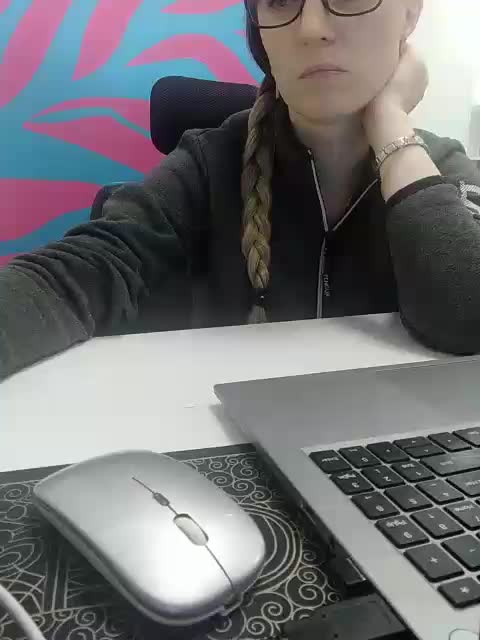 Xo4y-Tpax Cam Model Chat September 27, 2025