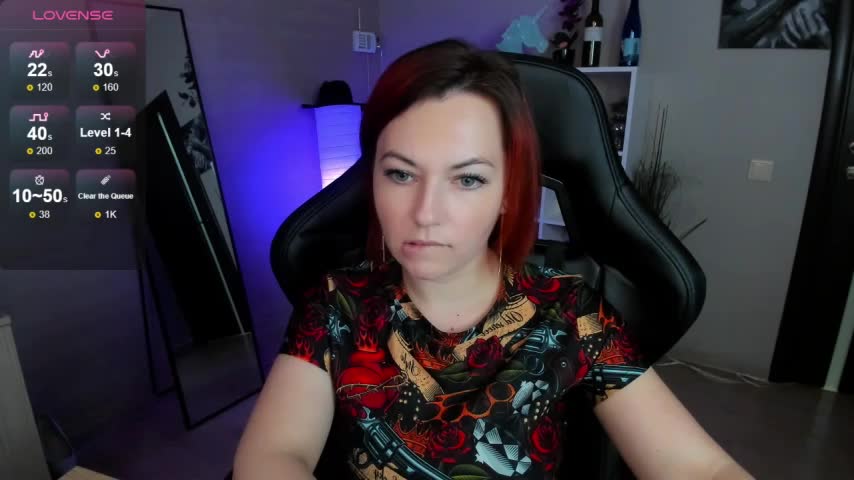 Serena_Woods Cam Model Chat September 27, 2025