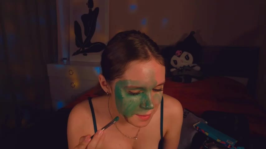 Mia_Luw Cam Model Chat September 27, 2025