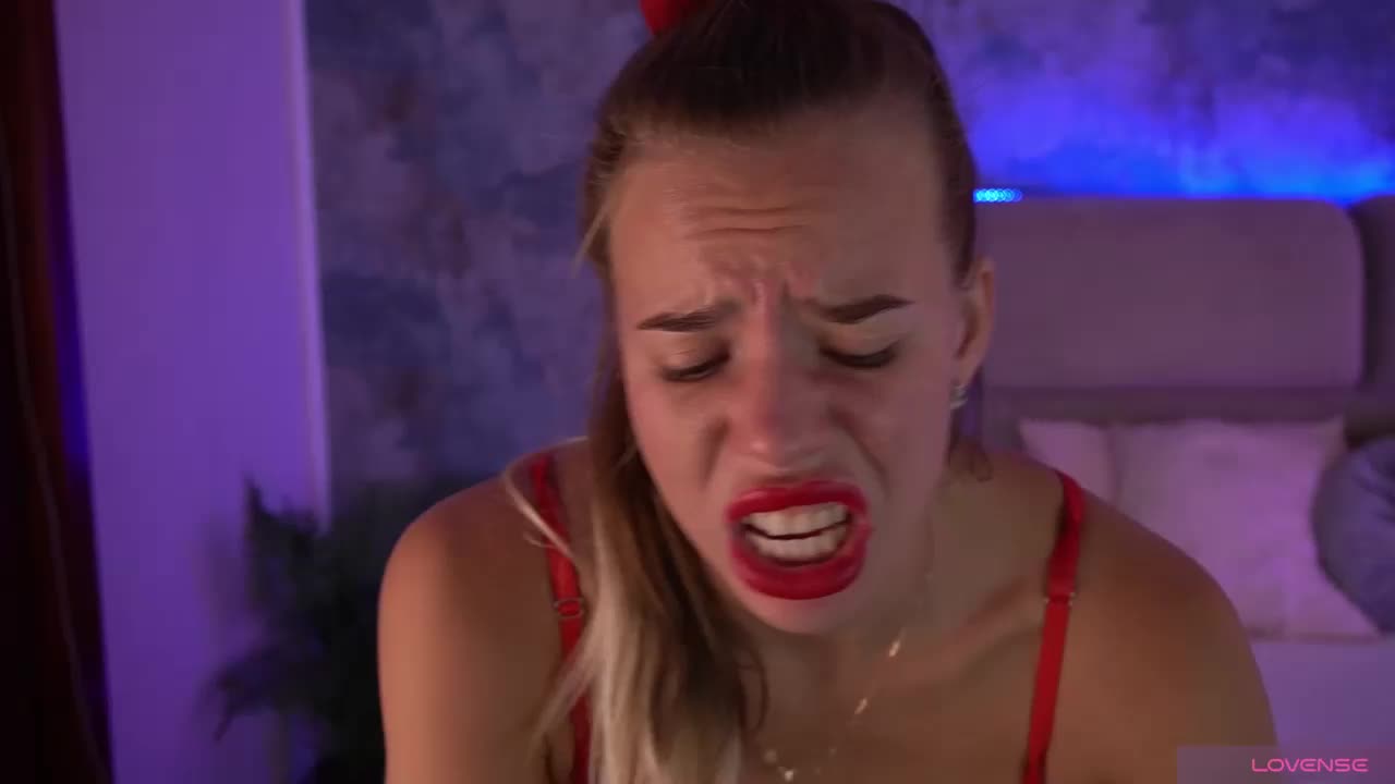 SexyIrinka Cam Model Chat September 27, 2025