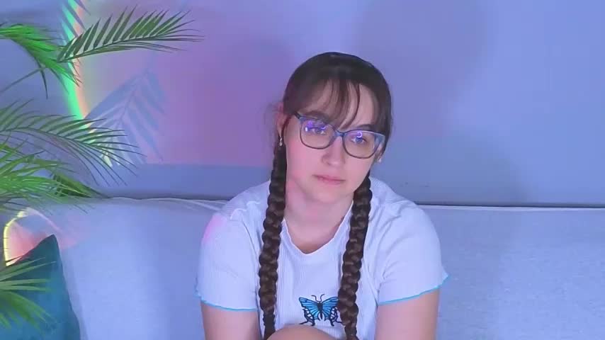 TessaDoll Cam Model Chat September 27, 2025