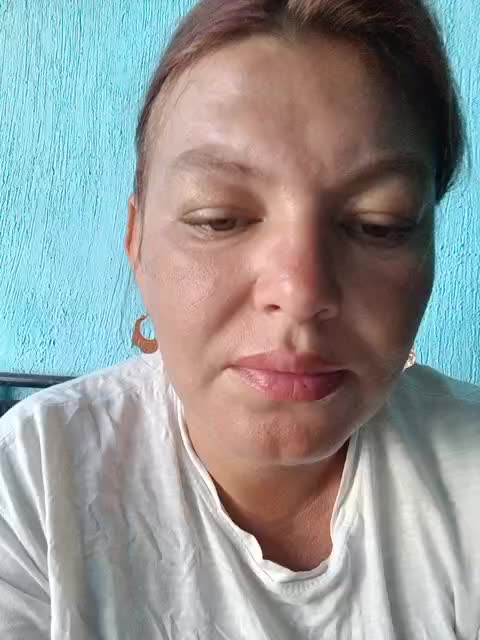 Raspberry_Rum Cam Model Chat September 27, 2025