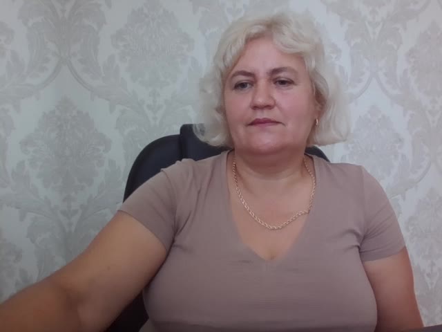 AngelaFamez Cam Model Chat September 27, 2025