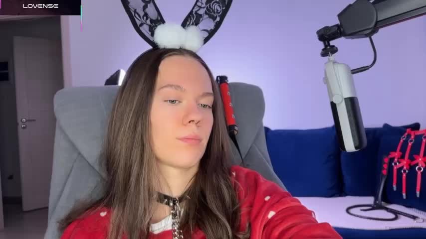 SharkyBaby Cam Model Chat September 27, 2025