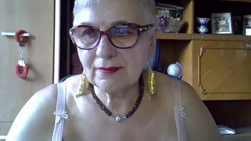 SweetCherry27 Cam Model Chat September 27, 2025