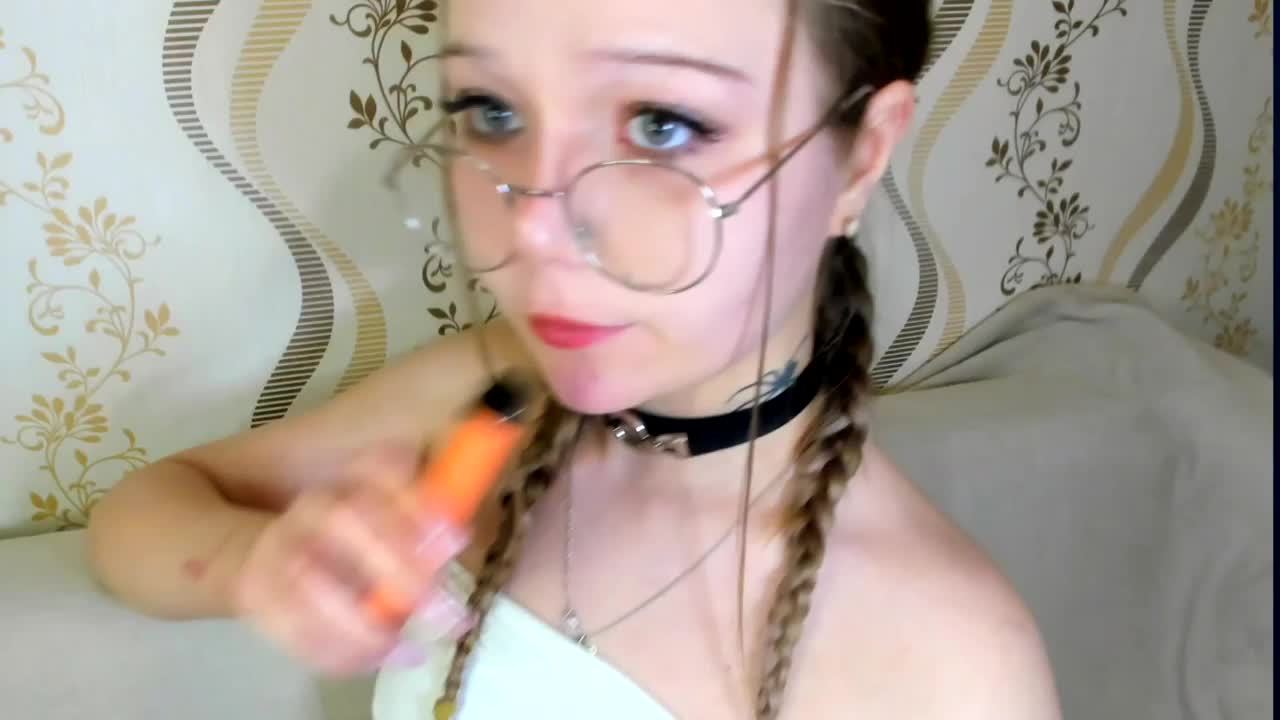 MelMooon Cam Model Chat September 27, 2025