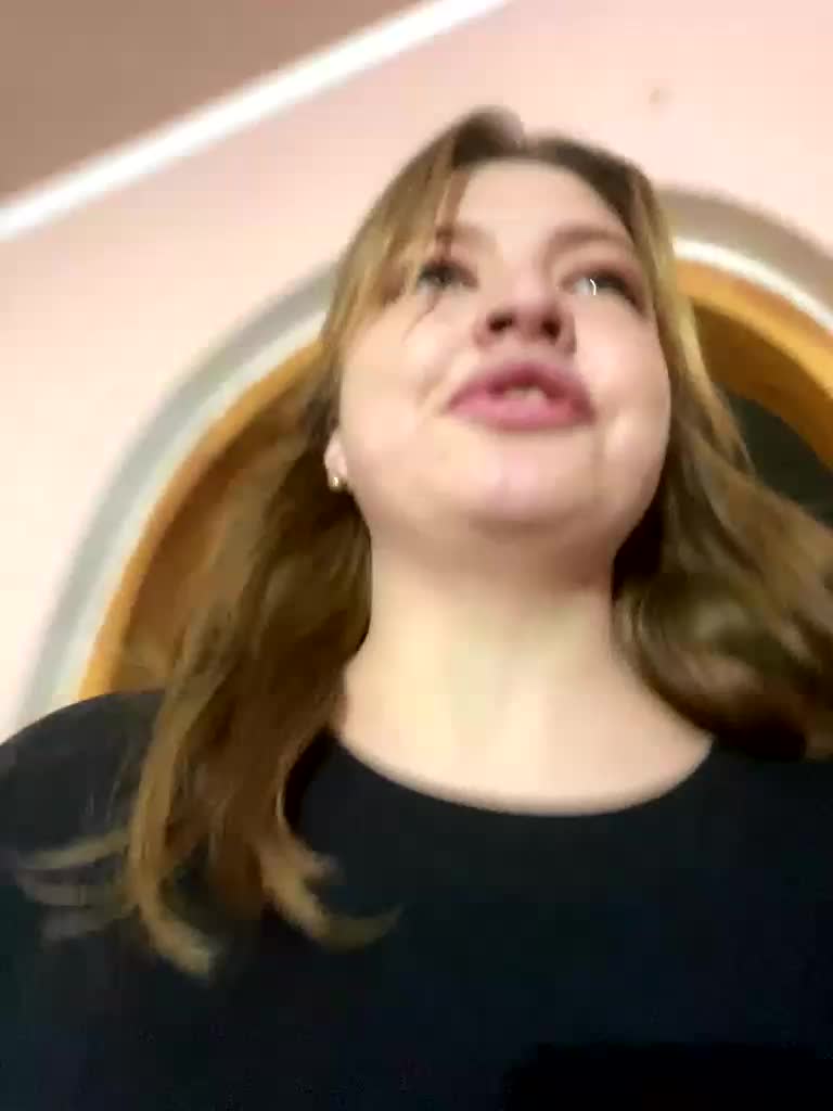 LilianLovee Cam Model Chat September 27, 2025