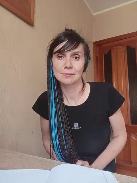 Hellenalonenochka Cam Model Chat September 27, 2025