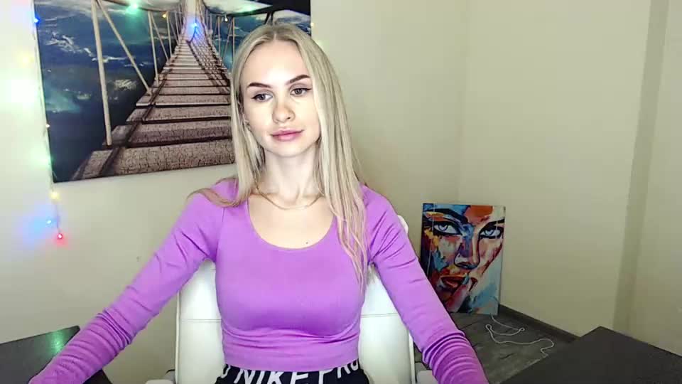 erikagavin Cam Model Chat September 27, 2025