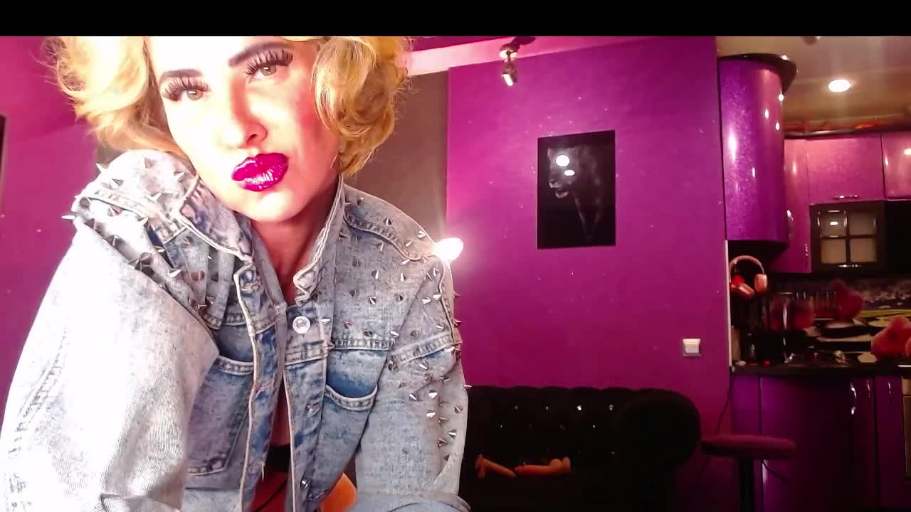 Maaarrrgggooo Cam Model Chat September 27, 2025