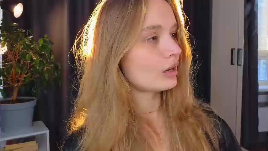 lisa_schiele Cam Model Chat September 27, 2025