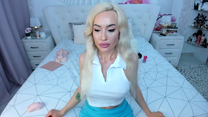 HottieSweetBritney Cam Model Chat September 27, 2025