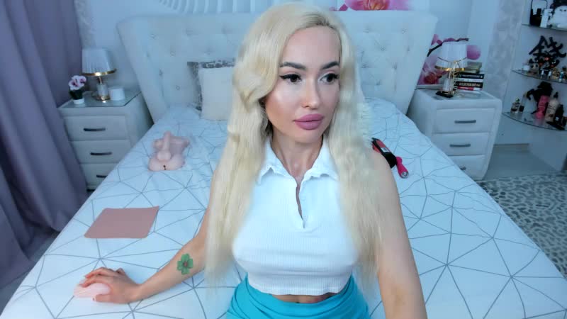 HottieSweetBritney Cam Model Chat September 27, 2025