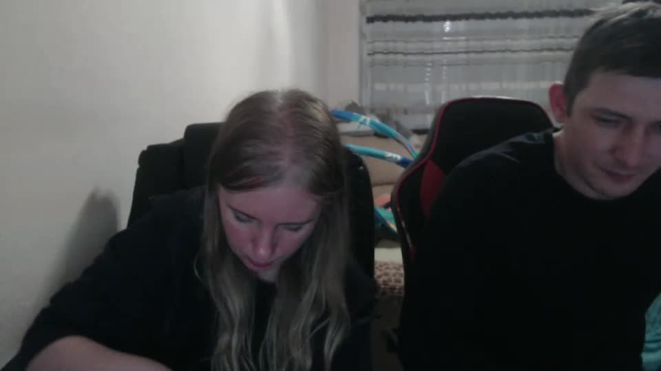 jenisandpeter Cam Model Chat September 28, 2025