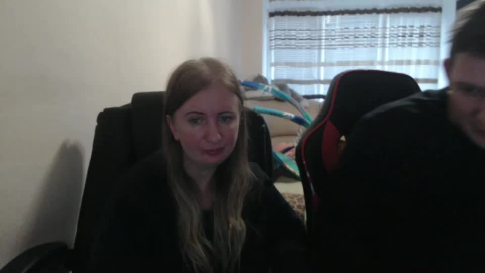 jenisandpeter Cam Model Chat September 28, 2025