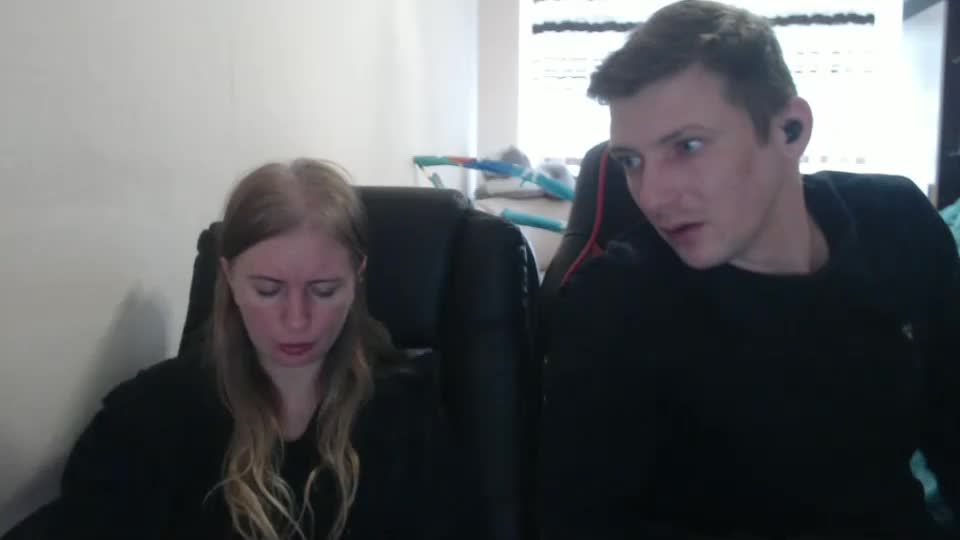 jenisandpeter Cam Model Chat September 28, 2025