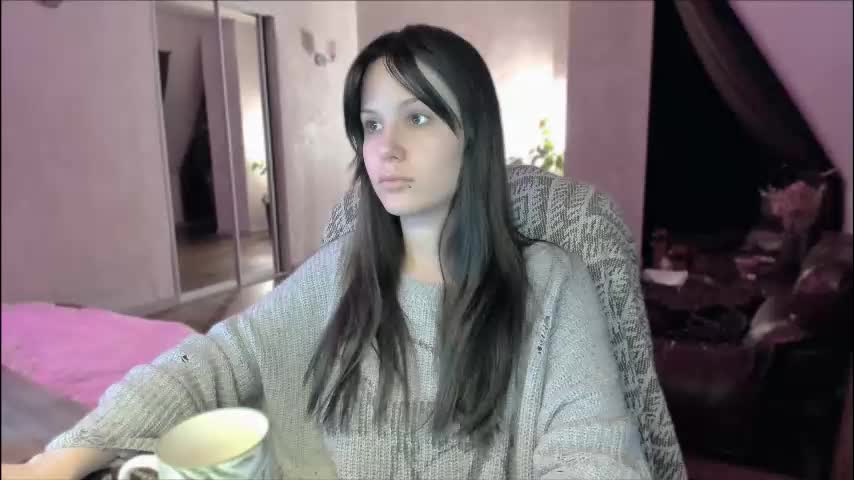 yourher0in Cam Model Chat September 28, 2025