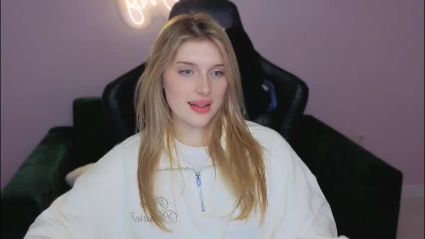 nanami_v02 Cam Model Chat September 28, 2025