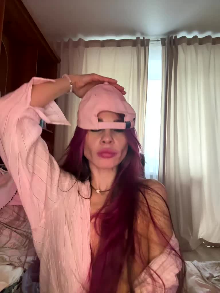 VIP17CoupleDream Cam Model Chat September 28, 2025