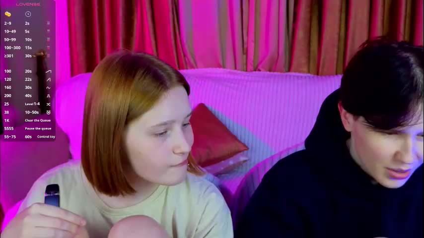 berry_assortment Cam Model Chat September 28, 2025