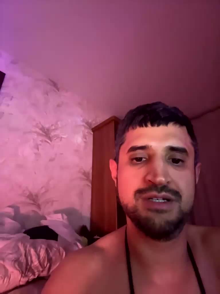 VIP17CoupleDream Cam Model Chat September 28, 2025