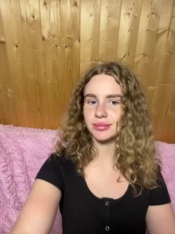 nemesidaM Cam Model Chat September 28, 2025