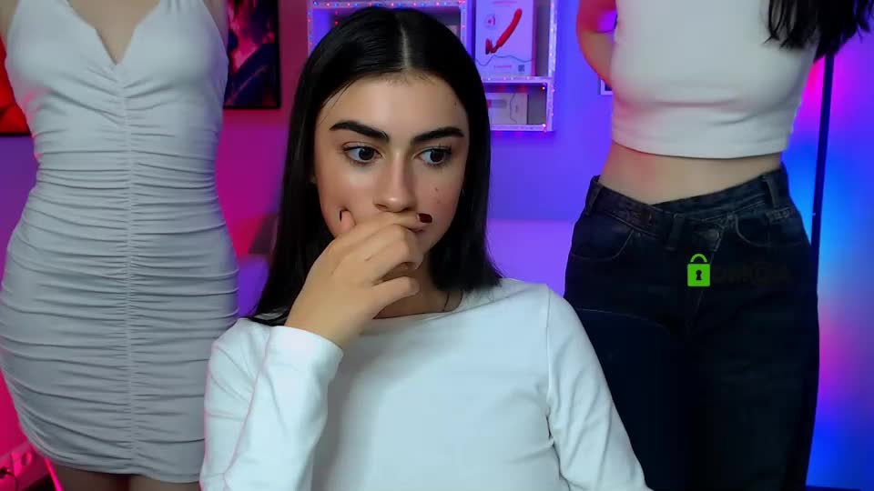 riley_sanders Cam Model Chat September 28, 2025