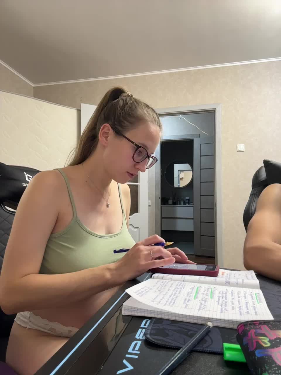 ANASTEIK Cam Model Chat September 28, 2025