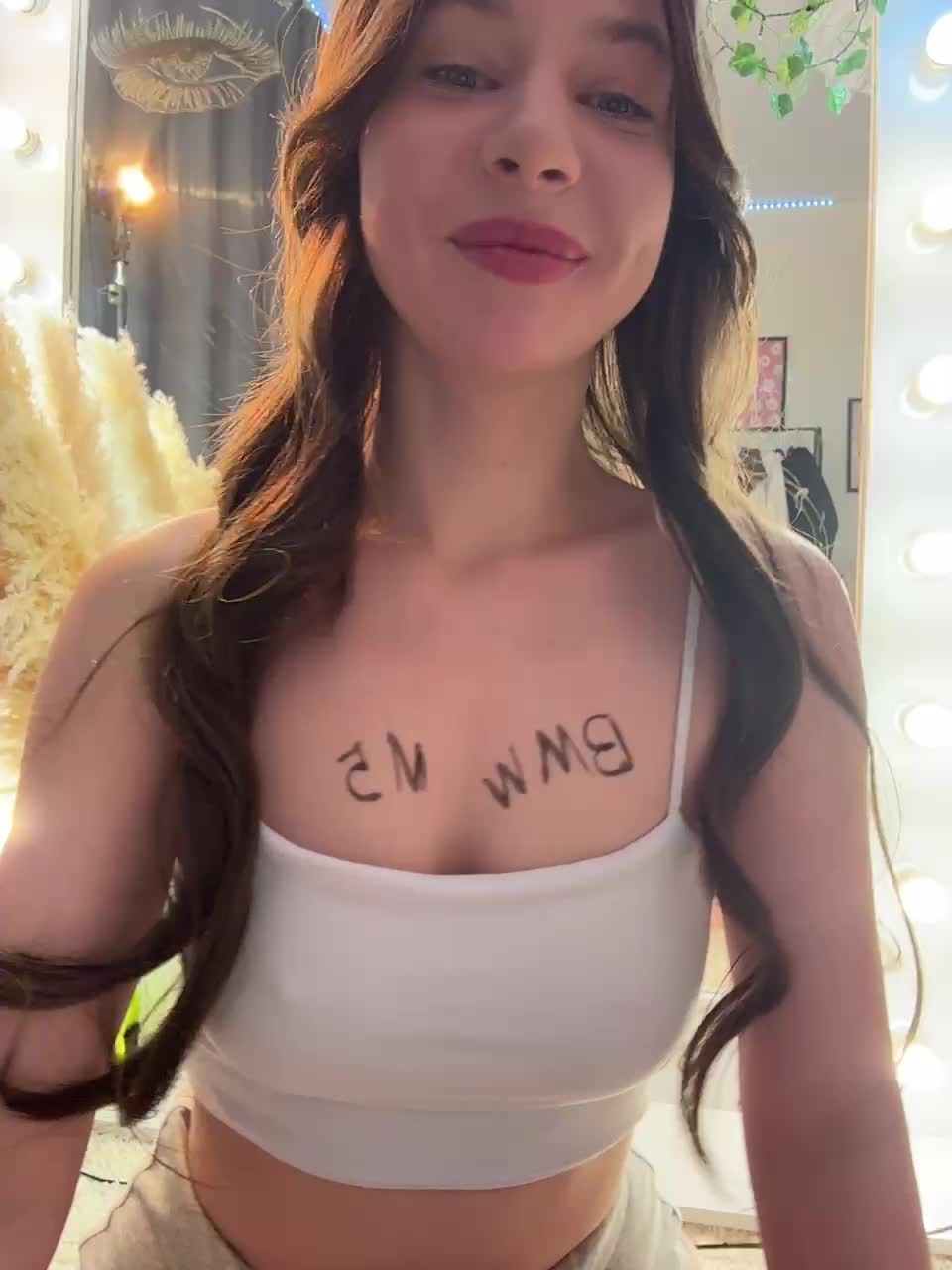 LolaDoll Cam Model Chat September 28, 2025