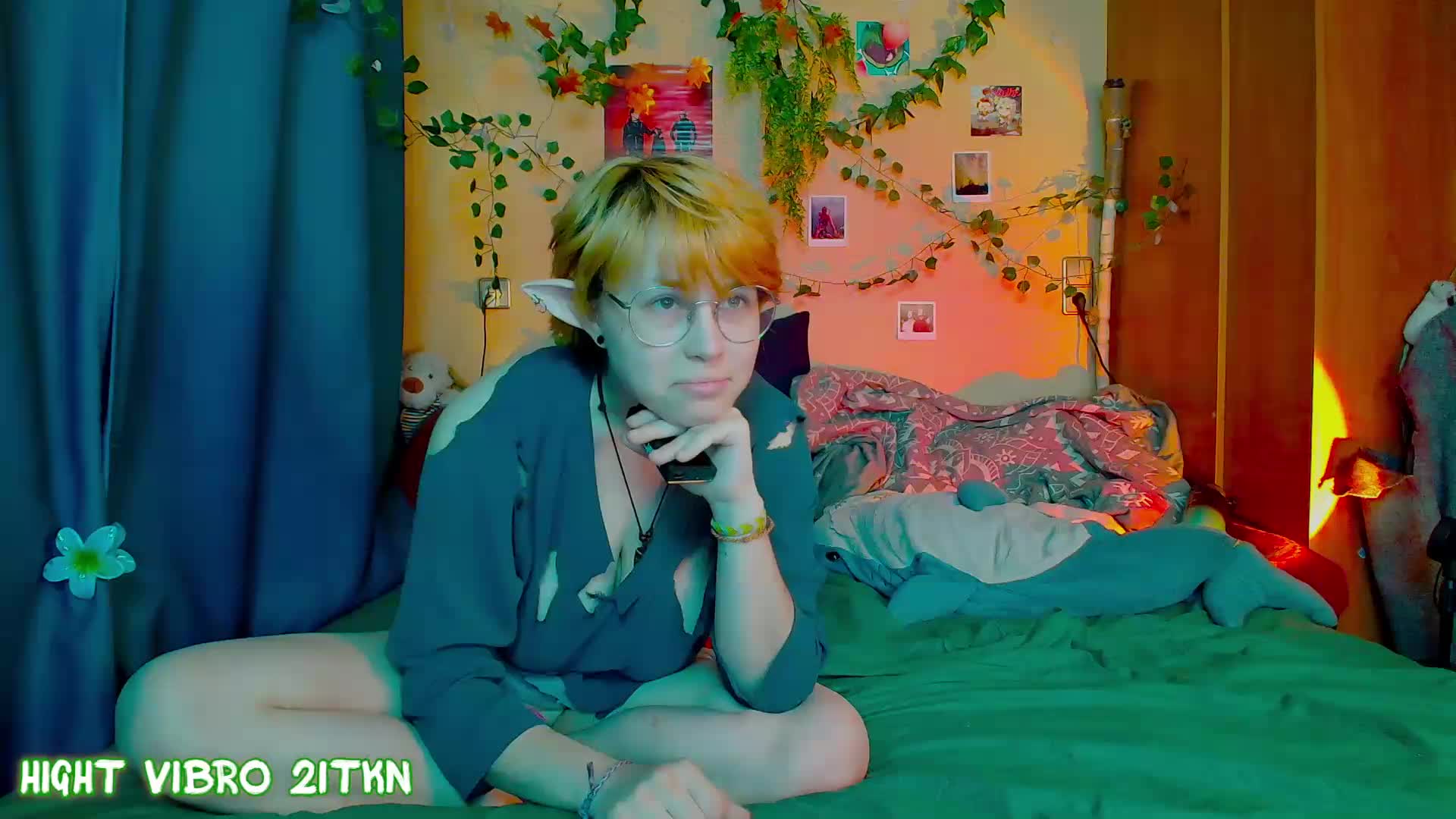 Tricky_Kitsune Cam Model Chat September 28, 2025