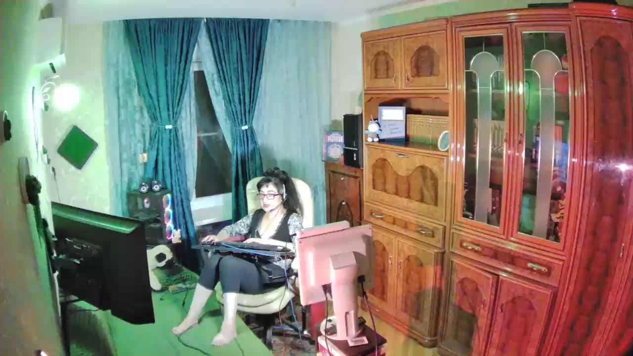 Infodar Cam Model Chat September 28, 2025