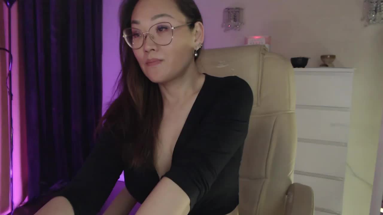 Realia Cam Model Chat September 28, 2025