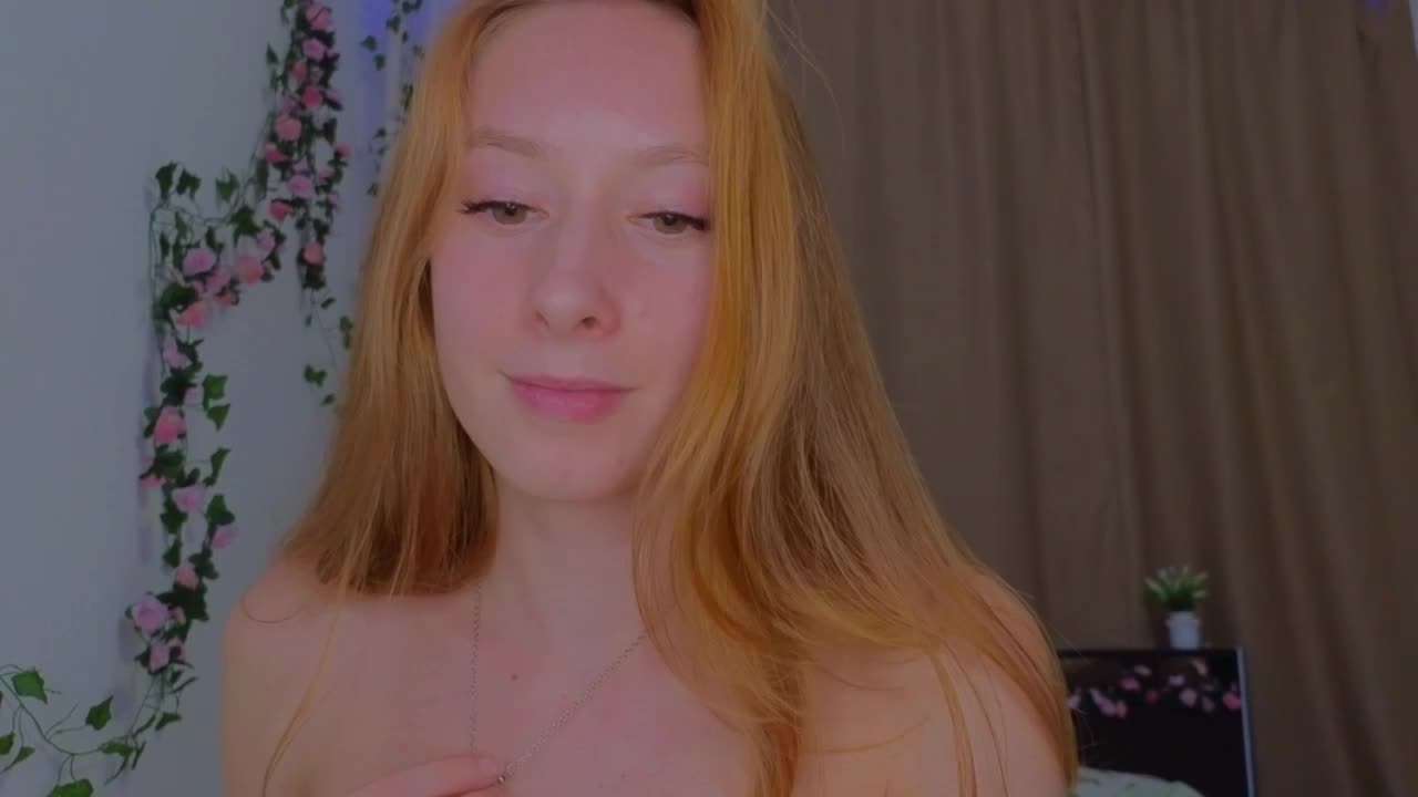 Candy_Flosse Cam Model Chat September 28, 2025