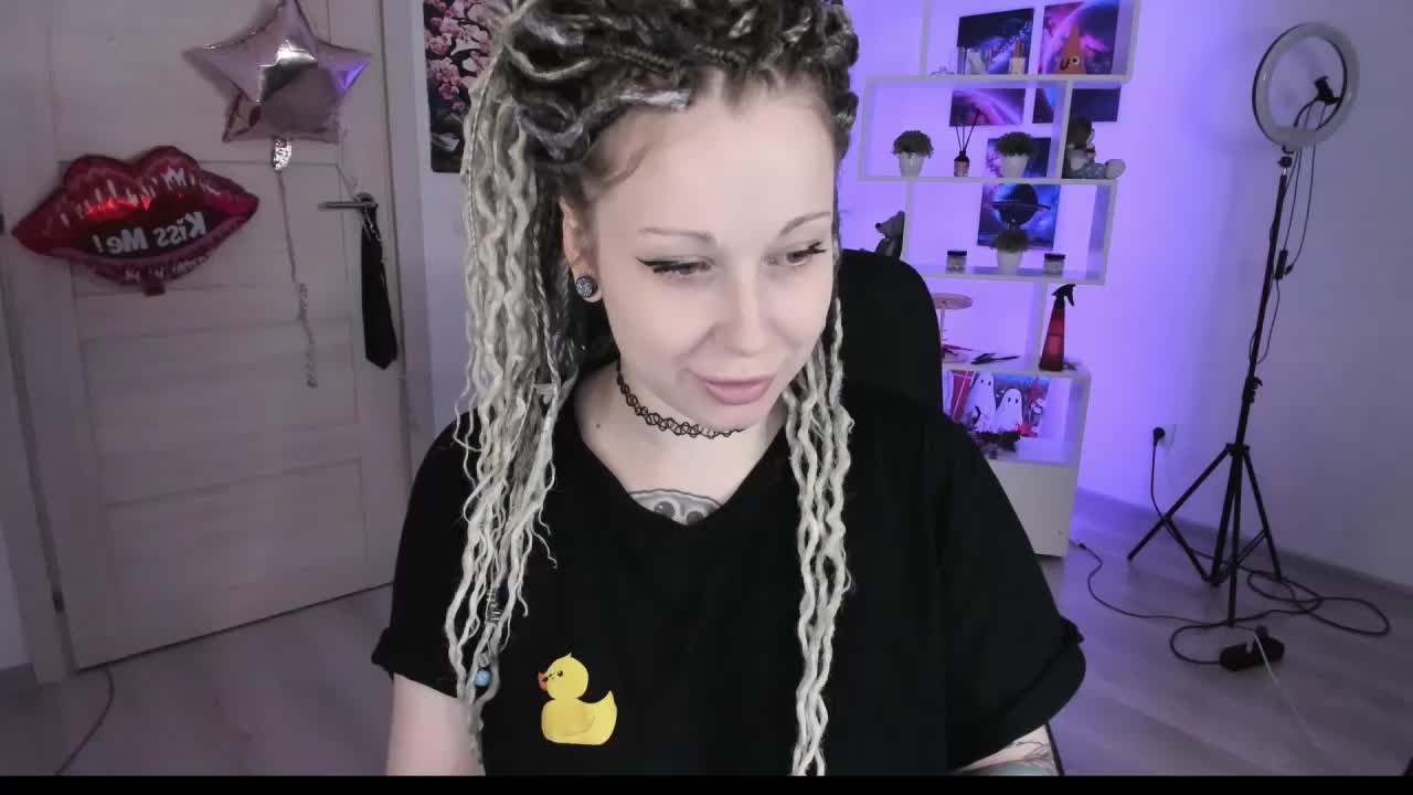 HoneySallyMoore Cam Model Chat September 28, 2025