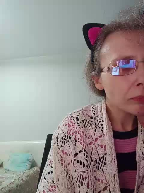 -Queen-Margo- Cam Model Chat September 28, 2025