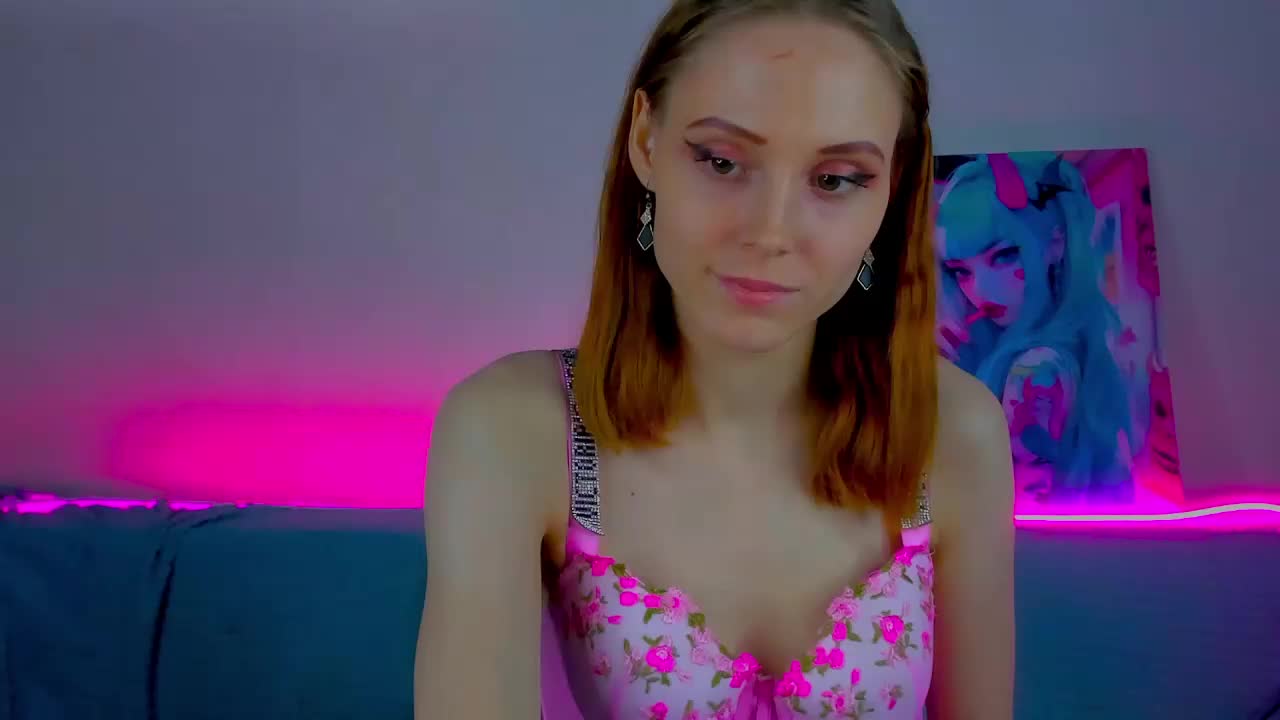 Gina_lovelyy Cam Model Chat September 28, 2025