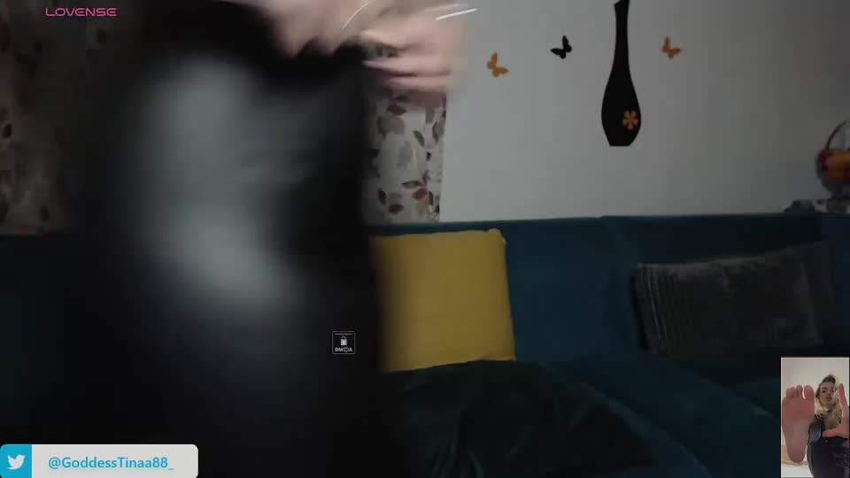 cris_tinne Cam Model Chat September 28, 2025