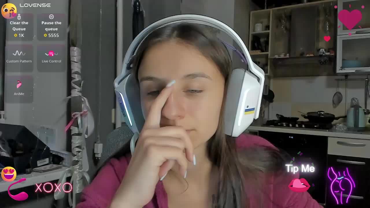 _Nika_Kik Cam Model Chat September 28, 2025