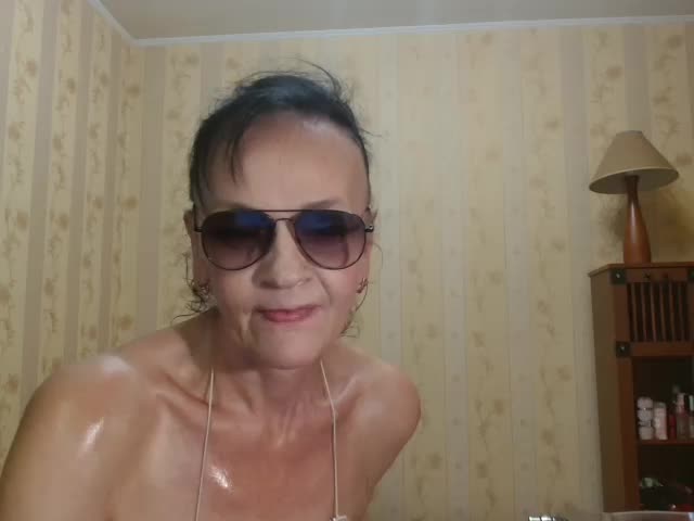 Valentina3859 Cam Model Chat September 28, 2025