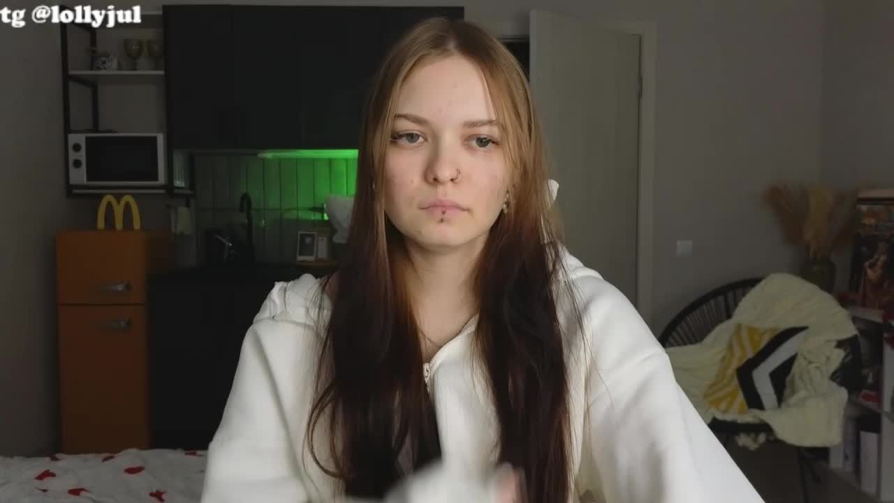 doll_lol_ Cam Model Chat September 28, 2025