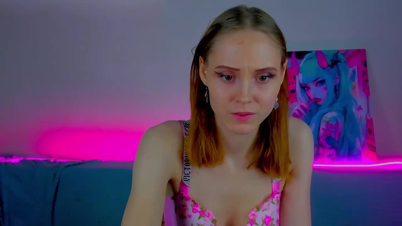 Gina_lovelyy Cam Model Chat September 28, 2025