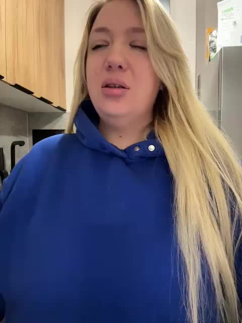 -Sonya699- Cam Model Chat September 29, 2025