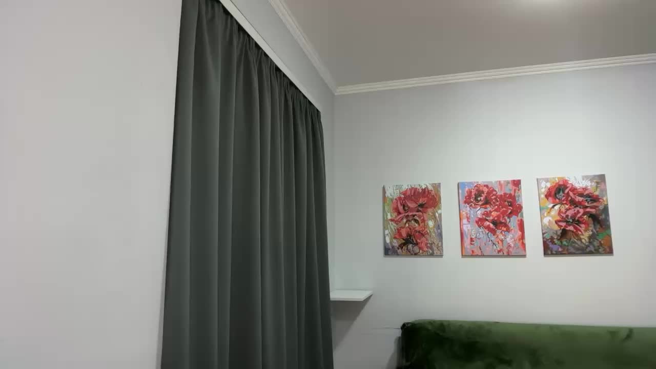 _lastochka_ Cam Model Chat September 29, 2025